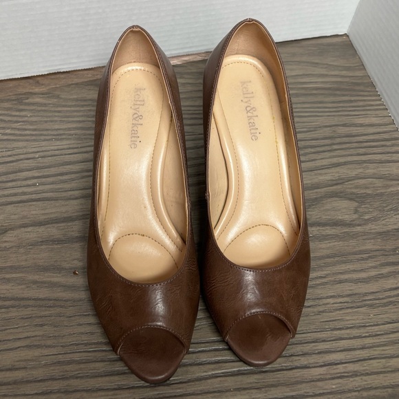 Kelly & Katie Size 7 Brown Peep Toe Slip On High Heel Shoe - Picture 1 of 8